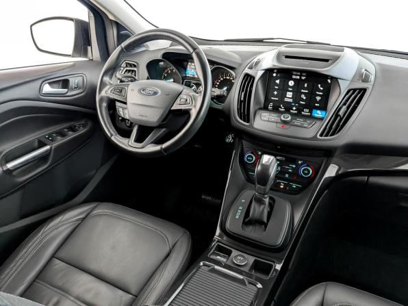 Ford Kuga II Рестайлинг с пробегом 2017 года, цена 1 675 000 рублей, 89000 км, внедорожник, Автокод Объявления
