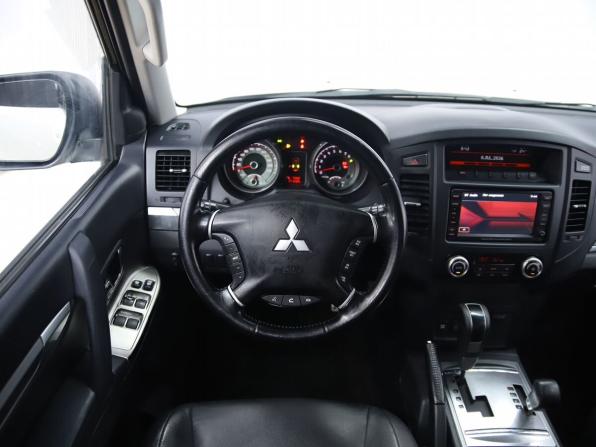 Mitsubishi Pajero IV Рестайлинг 1 с пробегом 2012 года, цена 1 350 000 рублей, 171938 км, внедорожник, Автокод Объявления