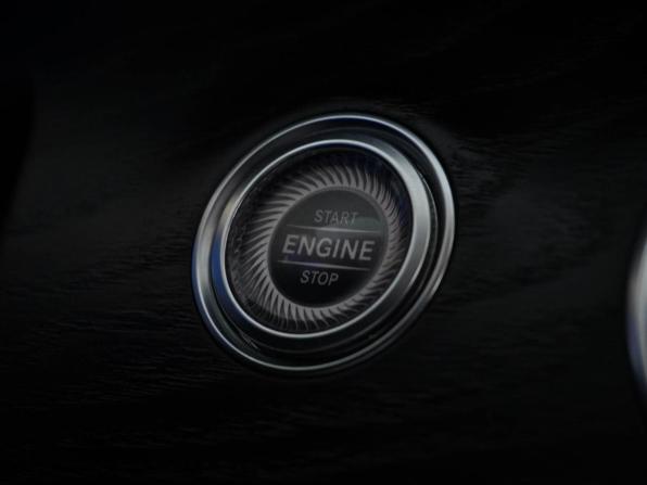 Mercedes-Benz E-Класс V (W213 S213 C238) с пробегом 2017 года, цена 3 150 055 рублей, 129156 км, седан, Автокод Объявления