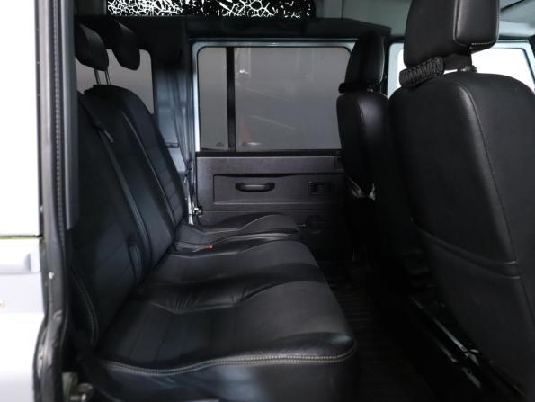Land Rover Defender I Рестайлинг с пробегом 2007 года, цена 1 200 000 рублей, 216039 км, внедорожник, Автокод Объявления