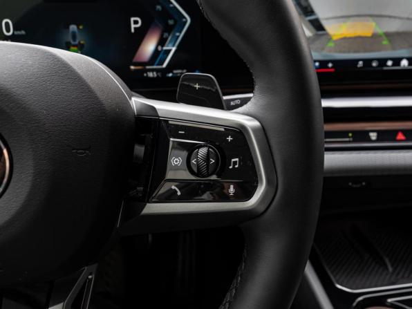 BMW 5 серии VIII (G60/G61/G68) с пробегом 2025 года, цена 8 080 000 рублей, 11482 км, седан, Автокод Объявления