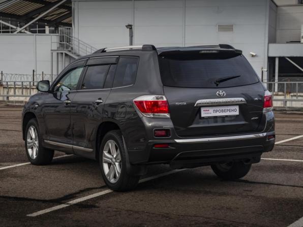 Toyota Highlander II (XU40) Рестайлинг с пробегом 2011 года, цена 1 999 000 рублей, 196079 км, внедорожник, Автокод Объявления