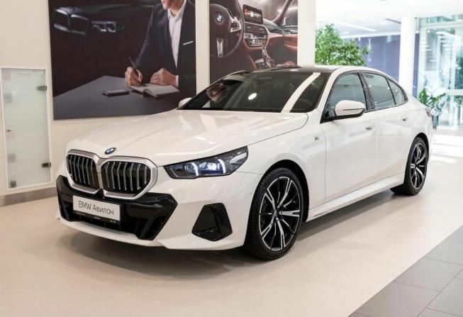 Новый BMW 5 серии VIII (G60/G61/G68) 2025 года, цена 10 949 900 рублей, седан, Автокод Объявления