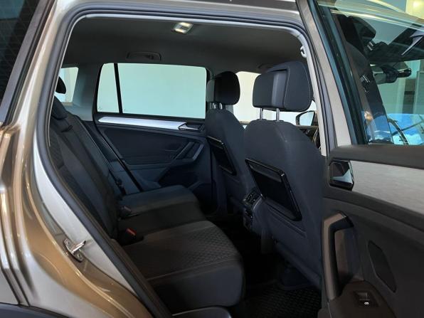 Volkswagen Tiguan II с пробегом 2017 года, цена 2 455 000 рублей, 54888 км, внедорожник, Автокод Объявления
