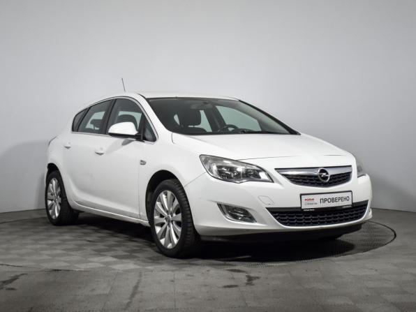 Opel Astra J с пробегом 2011 года, цена 670 000 рублей, 156858 км, хэтчбек, Автокод Объявления