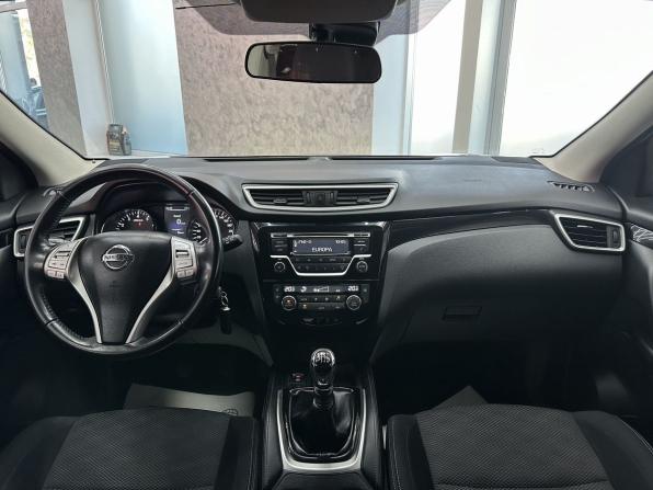 Nissan Qashqai II с пробегом 2016 года, цена 1 799 000 рублей, 98620 км, внедорожник, Автокод Объявления