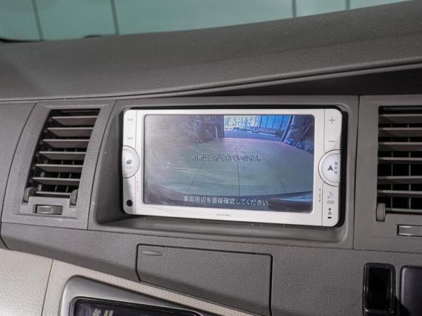Toyota ISis I Рестайлинг с пробегом 2013 года, цена 1 219 000 рублей, 162880 км, компактвэн, Автокод Объявления