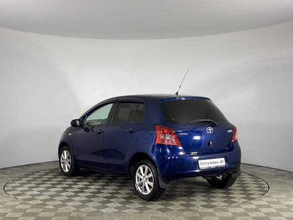 Toyota Yaris II с пробегом 2007 года, цена 640 000 рублей, 95235 км, хэтчбек, Автокод Объявления