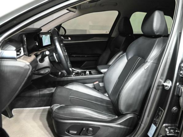 Kia K5 III с пробегом 2020 года, цена 2 575 000 рублей, 37623 км, седан, Автокод Объявления