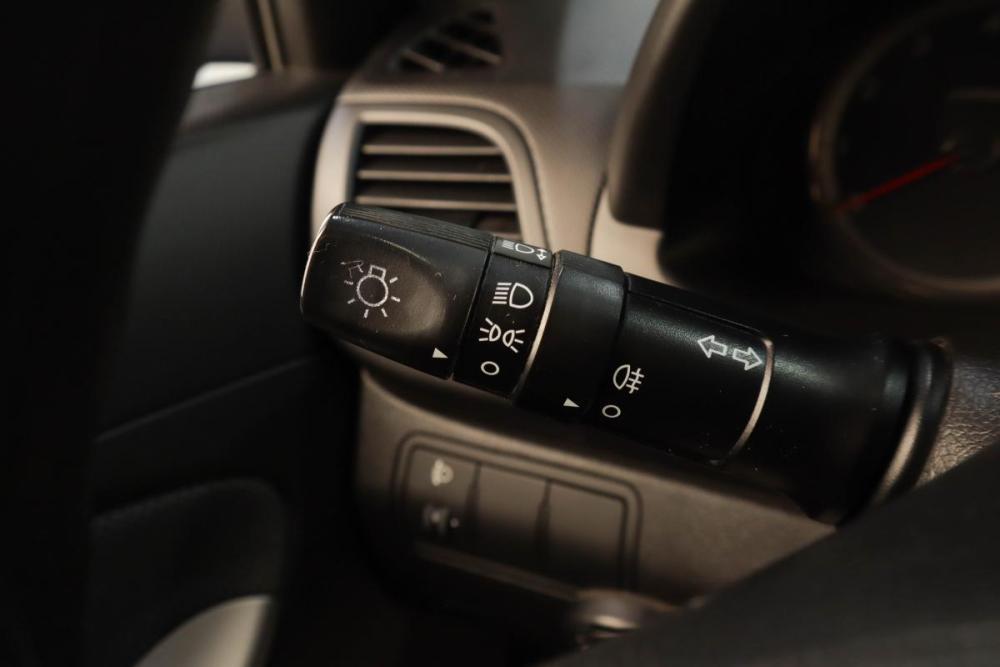 Hyundai Solaris I Челябинск  - изображение 12