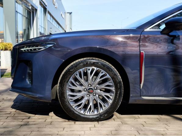 Hongqi H5 II с пробегом 2024 года, цена 3 229 000 рублей, 21222 км, седан, Автокод Объявления