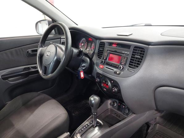 Kia Rio II Рестайлинг с пробегом 2010 года, цена 499 000 рублей, 157648 км, седан, Автокод Объявления