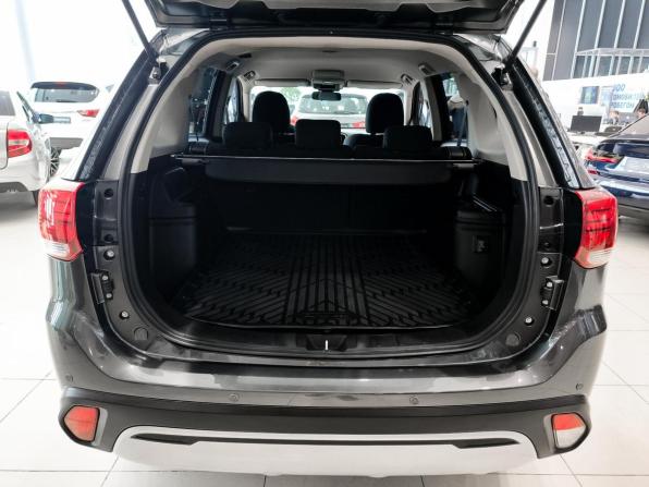 Mitsubishi Outlander III Рестайлинг 3 с пробегом 2021 года, цена 2 890 000 рублей, 47617 км, внедорожник, Автокод Объявления