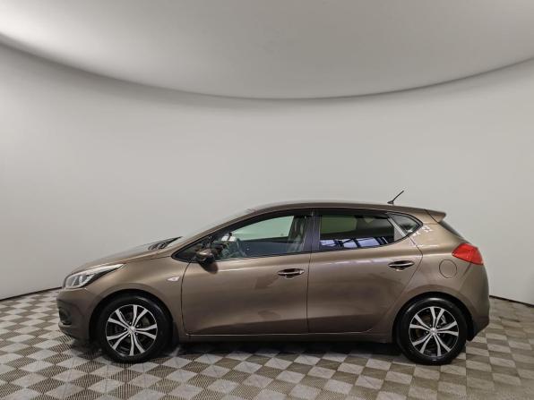Kia Ceed II с пробегом 2015 года, цена 949 000 рублей, 165618 км, хэтчбек, Автокод Объявления