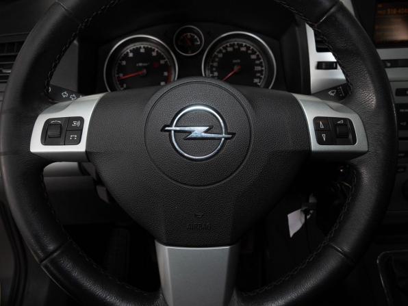 Opel Zafira B Рестайлинг с пробегом 2010 года, цена 660 000 рублей, 174000 км, компактвэн, Автокод Объявления
