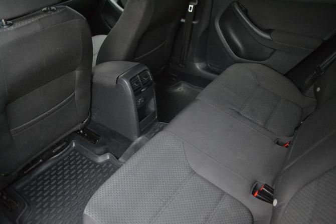 Volkswagen Jetta VI с пробегом 2012 года, цена 1 090 000 рублей, 179715 км, седан, Автокод Объявления