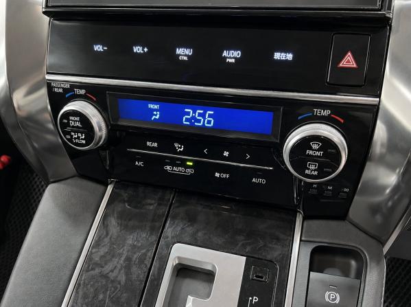 Toyota Alphard III Рестайлинг с пробегом 2018 года, цена 3 929 500 рублей, 90118 км, минивэн, Автокод Объявления