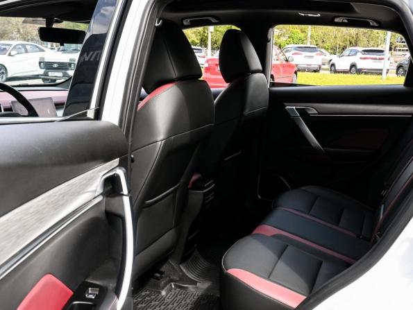 Geely Coolray I с пробегом 2024 года, цена 1 890 000 рублей, 61386 км, внедорожник, Автокод Объявления