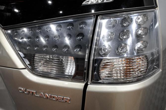 Mitsubishi Outlander II с пробегом 2008 года, цена 999 000 рублей, 257600 км, внедорожник, Автокод Объявления