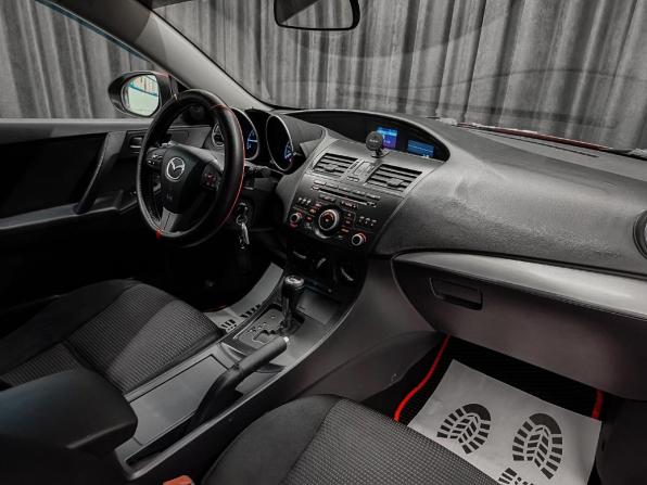 Mazda 3 II (BL) Рестайлинг с пробегом 2012 года, цена 830 000 рублей, 144032 км, хэтчбек, Автокод Объявления