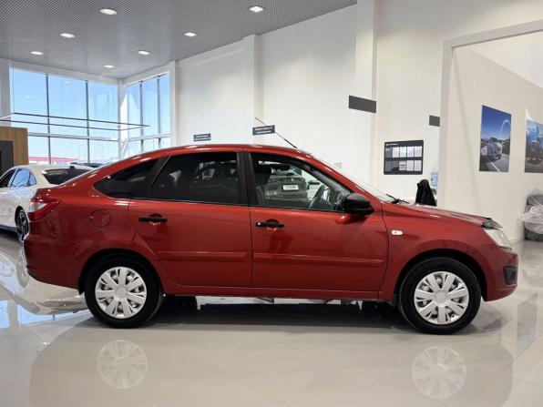 Lada (ВАЗ) Granta I Рестайлинг с пробегом 2018 года, цена 595 000 рублей, 58470 км, лифтбек, Автокод Объявления