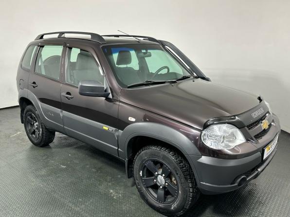 Chevrolet Niva I Рестайлинг с пробегом 2016 года, цена 840 000 рублей, 39001 км, внедорожник, Автокод Объявления