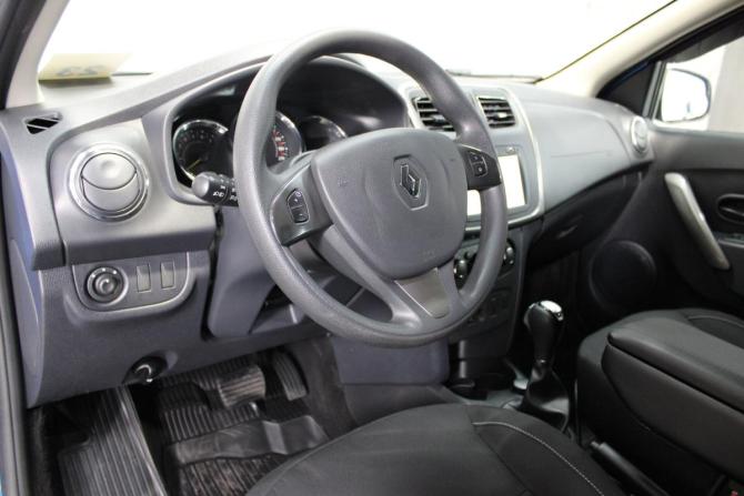 Renault Sandero II с пробегом 2017 года, цена 959 000 рублей, 135298 км, хэтчбек, Автокод Объявления