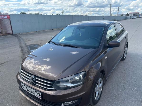 Volkswagen Polo V Рестайлинг с пробегом 2016 года, цена 1 037 000 рублей, 115187 км, седан, Автокод Объявления