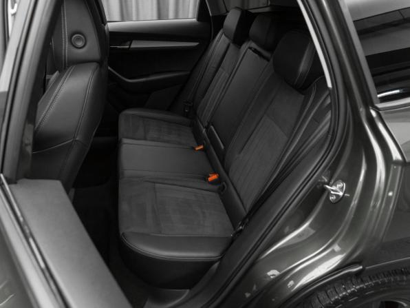 Skoda Karoq I с пробегом 2020 года, цена 2 640 000 рублей, 75640 км, внедорожник, Автокод Объявления