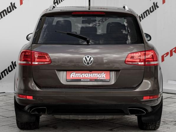 Volkswagen Touareg II с пробегом 2012 года, цена 1 895 000 рублей, 239372 км, внедорожник, Автокод Объявления
