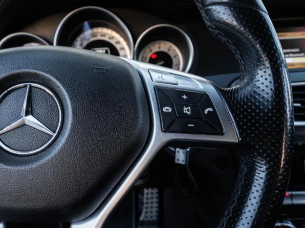 Mercedes-Benz C-Класс III (W204) Рестайлинг с пробегом 2012 года, цена 1 467 000 рублей, 176257 км, седан, Автокод Объявления