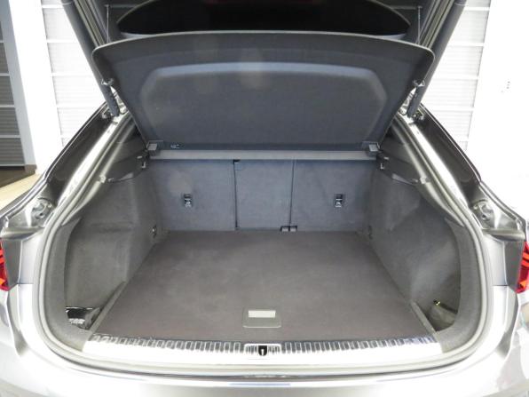 Audi Q3 Sportback II (F3) с пробегом 2021 года, цена 4 470 000 рублей, 44914 км, внедорожник, Автокод Объявления