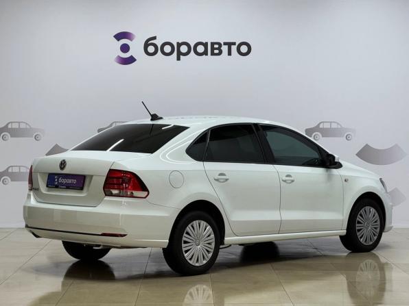 Volkswagen Polo V Рестайлинг с пробегом 2017 года, цена 1 215 000 рублей, 84290 км, седан, Автокод Объявления