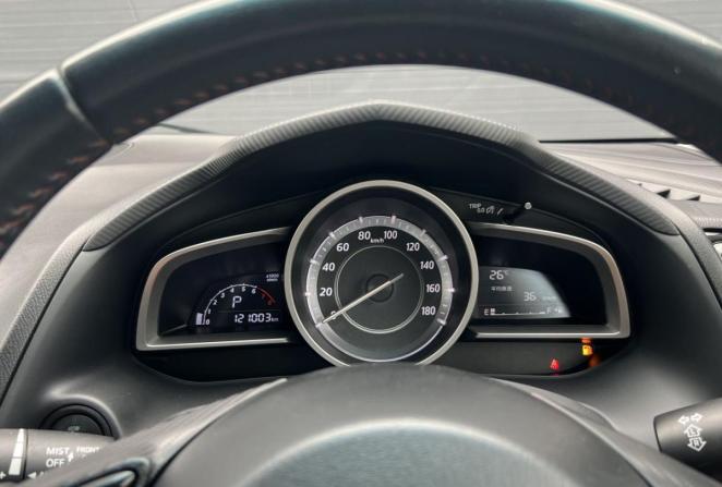 Mazda Axela III с пробегом 2014 года, цена 1 140 000 рублей, 120923 км, хэтчбек, Автокод Объявления