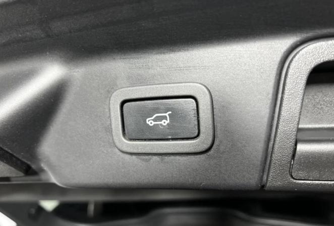 Land Rover Range Rover Velar I с пробегом 2018 года, цена 4 170 000 рублей, 126277 км, внедорожник, Автокод Объявления