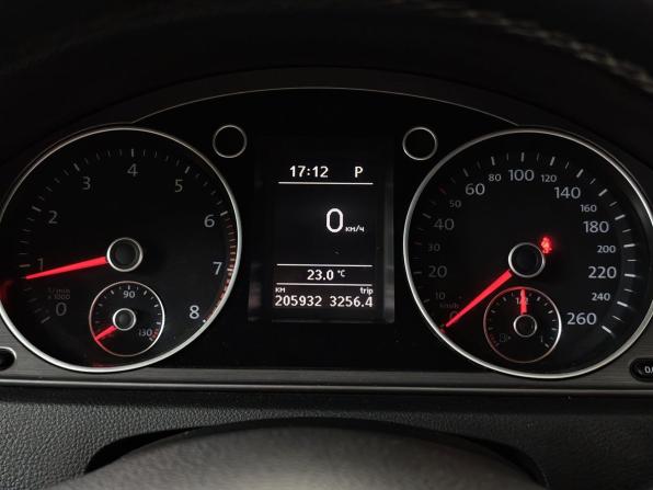 Volkswagen Passat B7 с пробегом 2011 года, цена 895 000 рублей, 205932 км, седан, Автокод Объявления