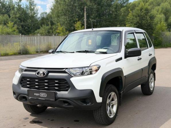 Lada (ВАЗ) Niva Travel I с пробегом 2024 года, цена 997 500 рублей, 37223 км, внедорожник, Автокод Объявления