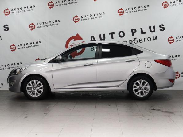 Hyundai Solaris I Рестайлинг с пробегом 2015 года, цена 1 109 000 рублей, 119222 км, седан, Автокод Объявления