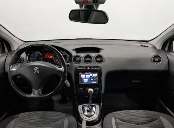 Peugeot 408 I Рестайлинг с пробегом 2017 года, цена 1 355 000 рублей, 57078 км, седан, Автокод Объявления