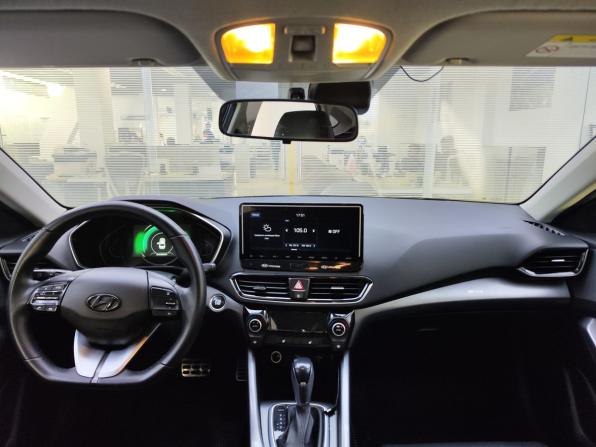 Hyundai Lafesta I с пробегом 2020 года, цена 2 249 000 рублей, 69000 км, седан, Автокод Объявления