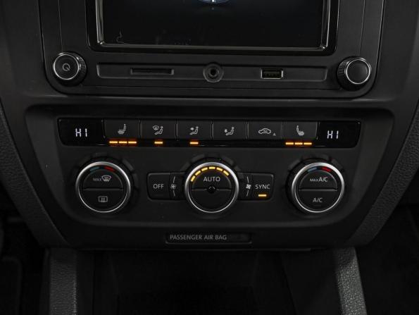 Volkswagen Jetta VI с пробегом 2014 года, цена 1 560 000 рублей, 71185 км, седан, Автокод Объявления