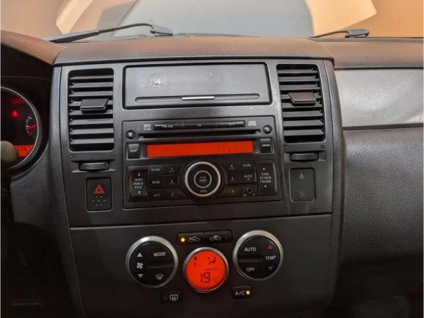Nissan Tiida I Рестайлинг с пробегом 2012 года, цена 695 000 рублей, 155070 км, хэтчбек, Автокод Объявления