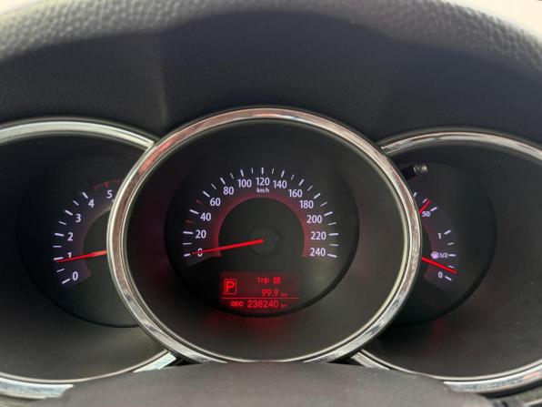Kia Sorento II с пробегом 2012 года, цена 1 399 000 рублей, 238240 км, внедорожник, Автокод Объявления