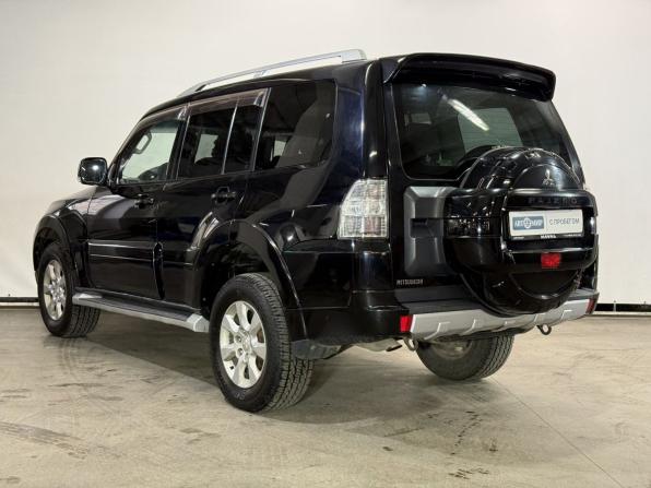 Mitsubishi Pajero IV с пробегом 2011 года, цена 1 820 000 рублей, 221739 км, внедорожник, Автокод Объявления