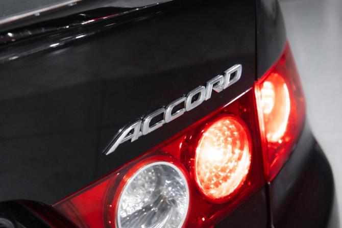Honda Accord VII Рестайлинг с пробегом 2007 года, цена 1 100 000 рублей, 322503 км, седан, Автокод Объявления