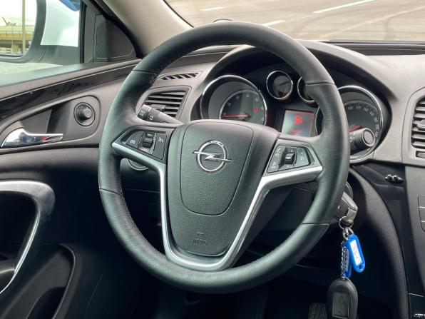 Opel Insignia I с пробегом 2012 года, цена 899 000 рублей, 197000 км, седан, Автокод Объявления