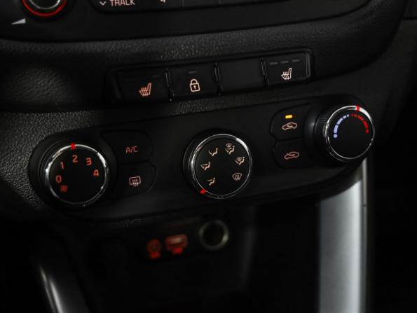 Kia Ceed II с пробегом 2015 года, цена 649 000 рублей, 264857 км, хэтчбек, Автокод Объявления