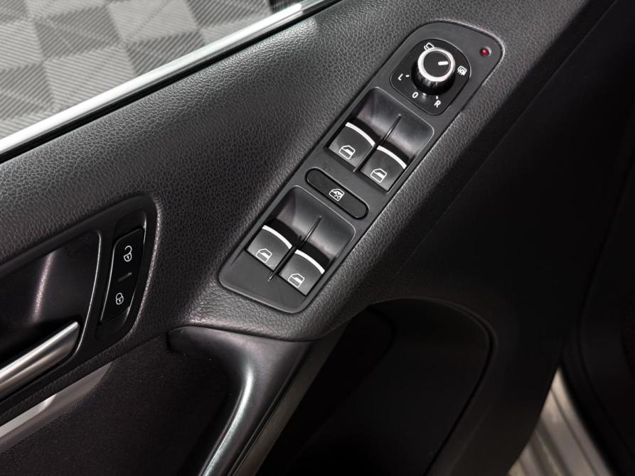 Volkswagen Tiguan I Рестайлинг Санкт-Петербург  - изображение 10
