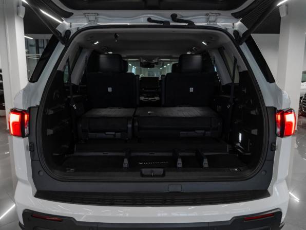 Toyota Sequoia III с пробегом 2023 года, цена 12 750 000 рублей, 25280 км, внедорожник, Автокод Объявления
