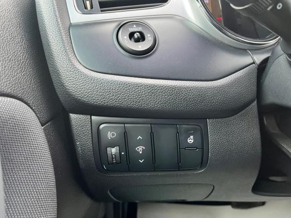 Kia Ceed II с пробегом 2012 года, цена 1 090 000 рублей, 140050 км, хэтчбек, Автокод Объявления